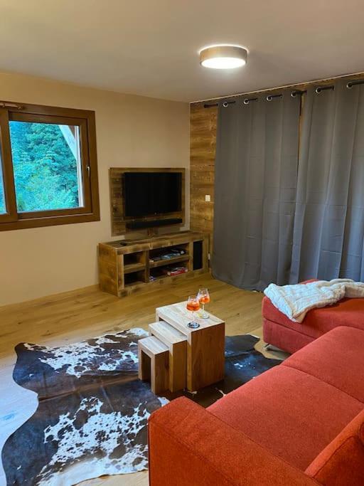 Gorgeous 2 Bedroom, 2 Full Bath, Ski In Apartment! Winner Of 2025 And 2024 Traveller Award! 모르진 외부 사진