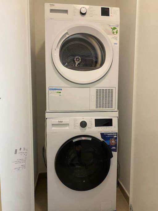 Gorgeous 2 Bedroom, 2 Full Bath, Ski In Apartment! Winner Of 2025 And 2024 Traveller Award! 모르진 외부 사진